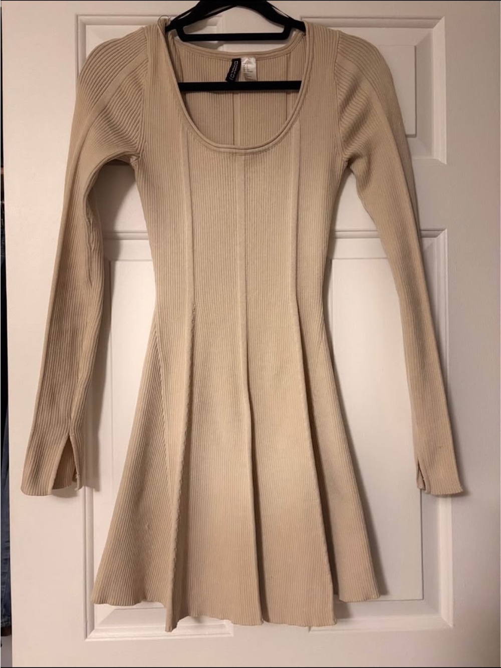 Ribbed Scoop Neck Long Sleeve Dress in Cream H&M size S
